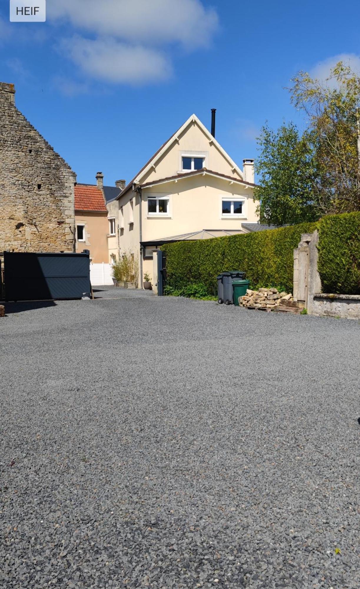 Logement Cosy Parking Prive Situe Au Coeur Du Village Reviers Buitenkant foto