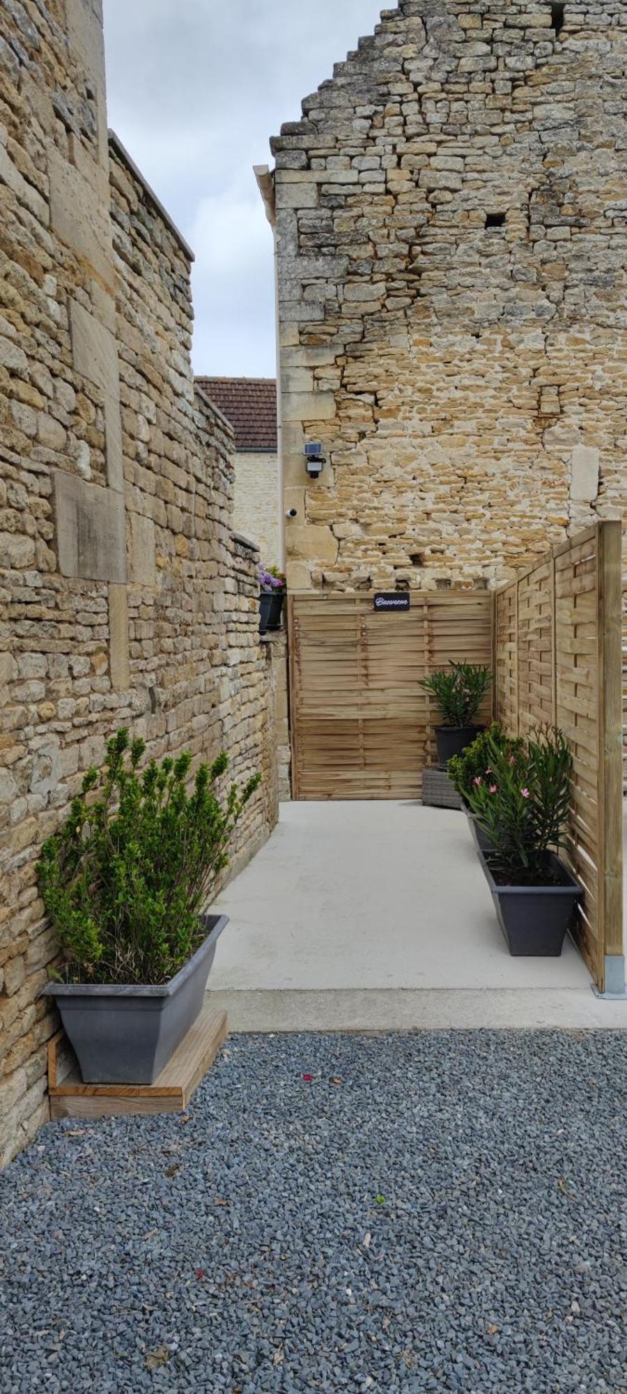 Logement Cosy Parking Prive Situe Au Coeur Du Village Reviers Buitenkant foto