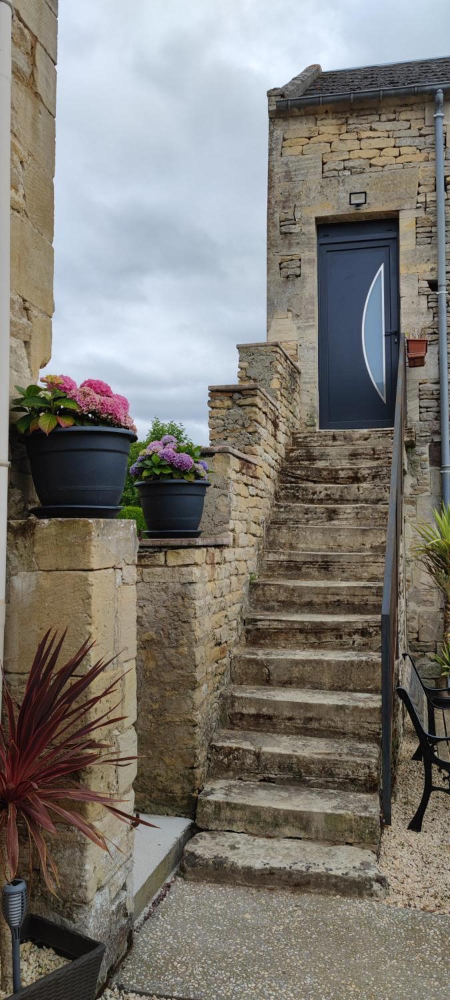 Logement Cosy Parking Prive Situe Au Coeur Du Village Reviers Buitenkant foto